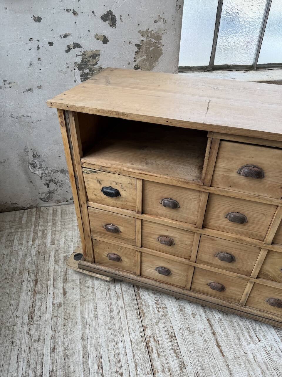 Meuble de métier pin XL années 50