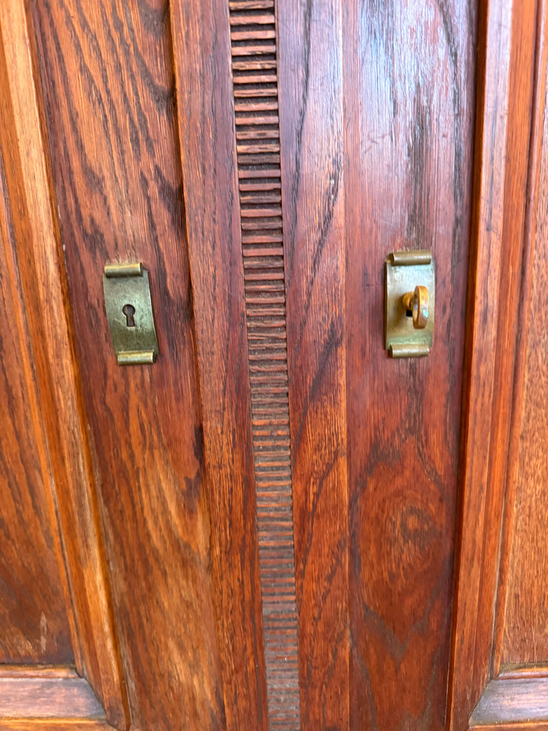 Modernist buffet from the 1940s