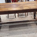 Farmhouse table