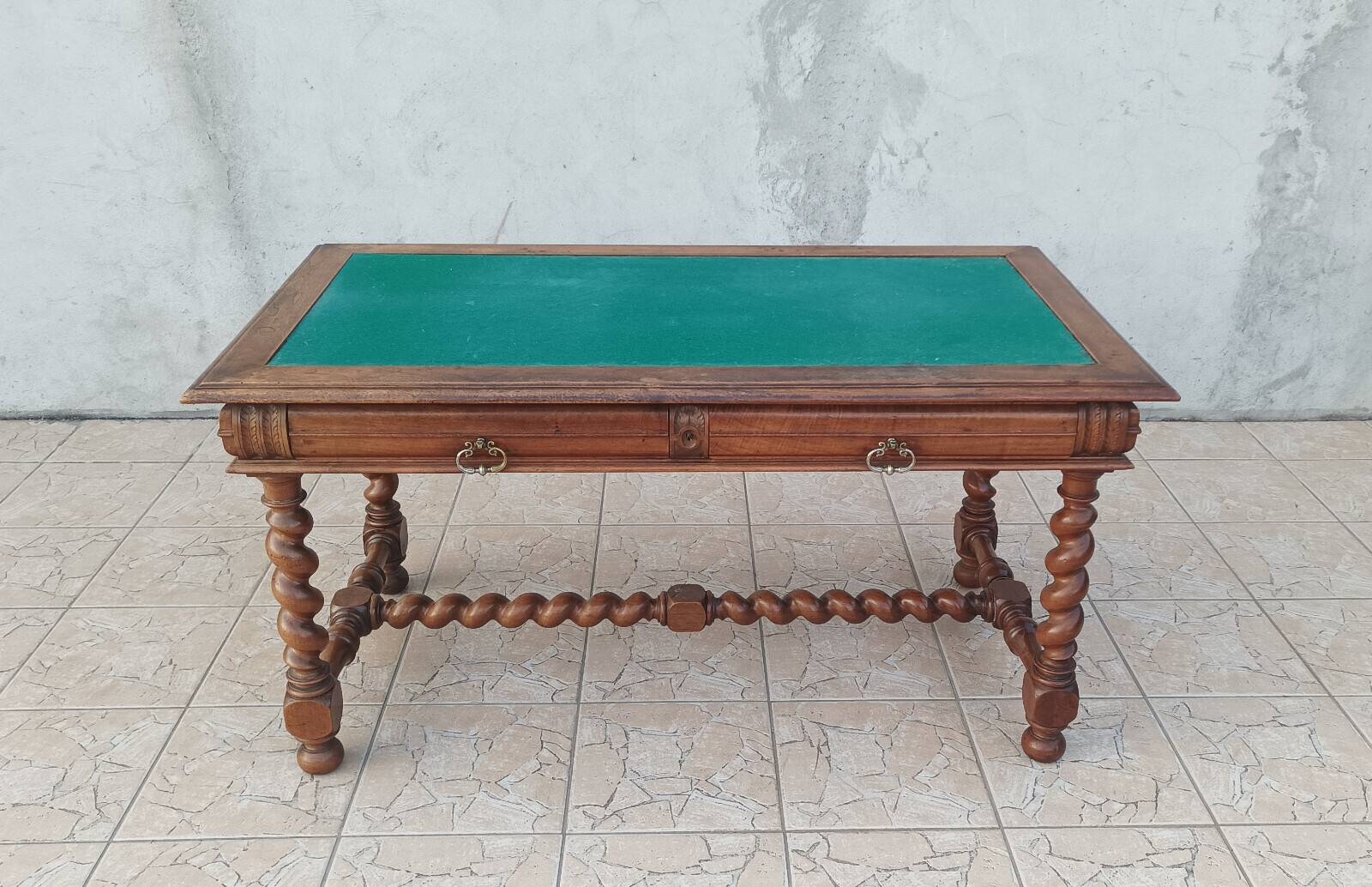 Louis XIII desk in walnut