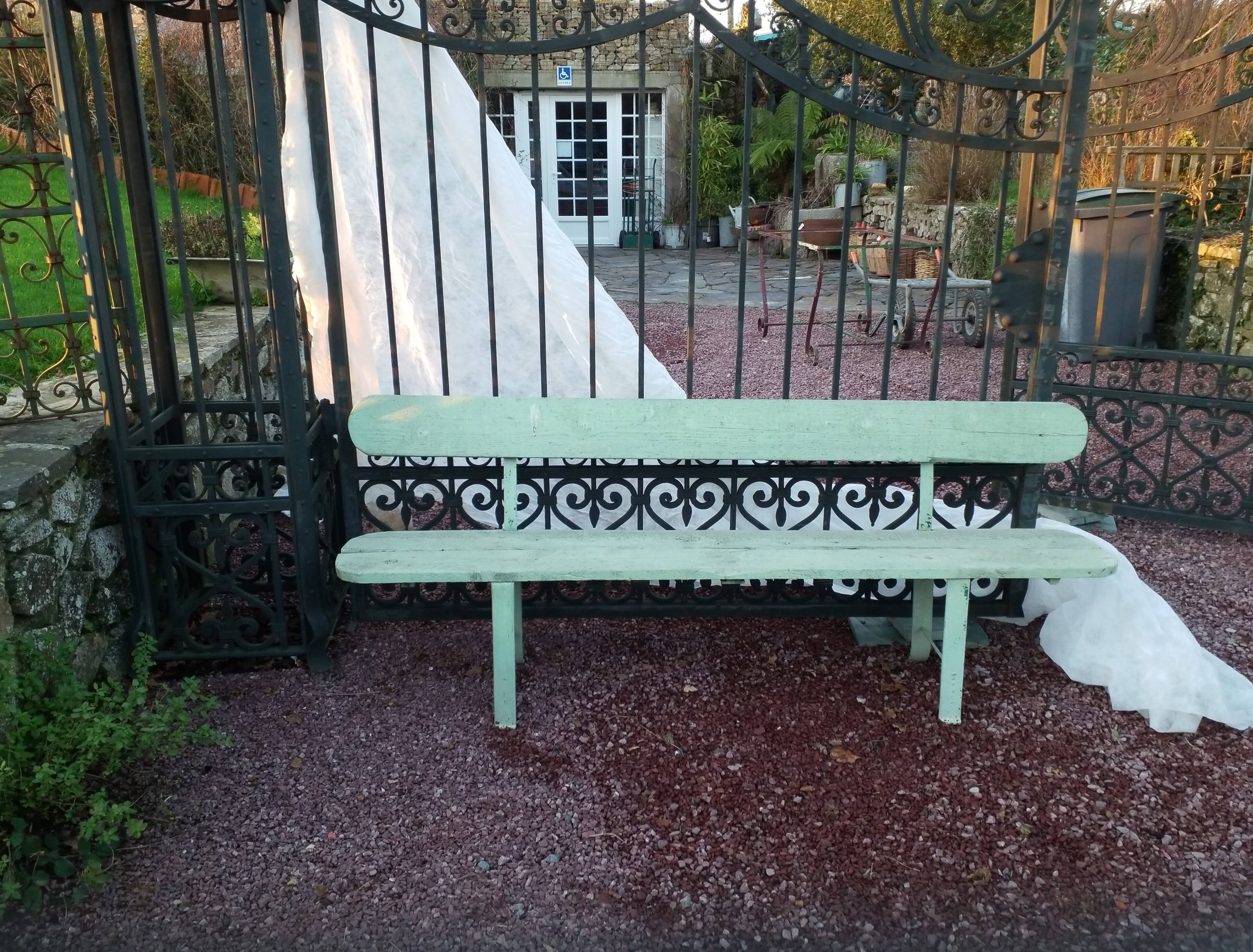 Garden bench