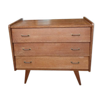 Vintage dresser