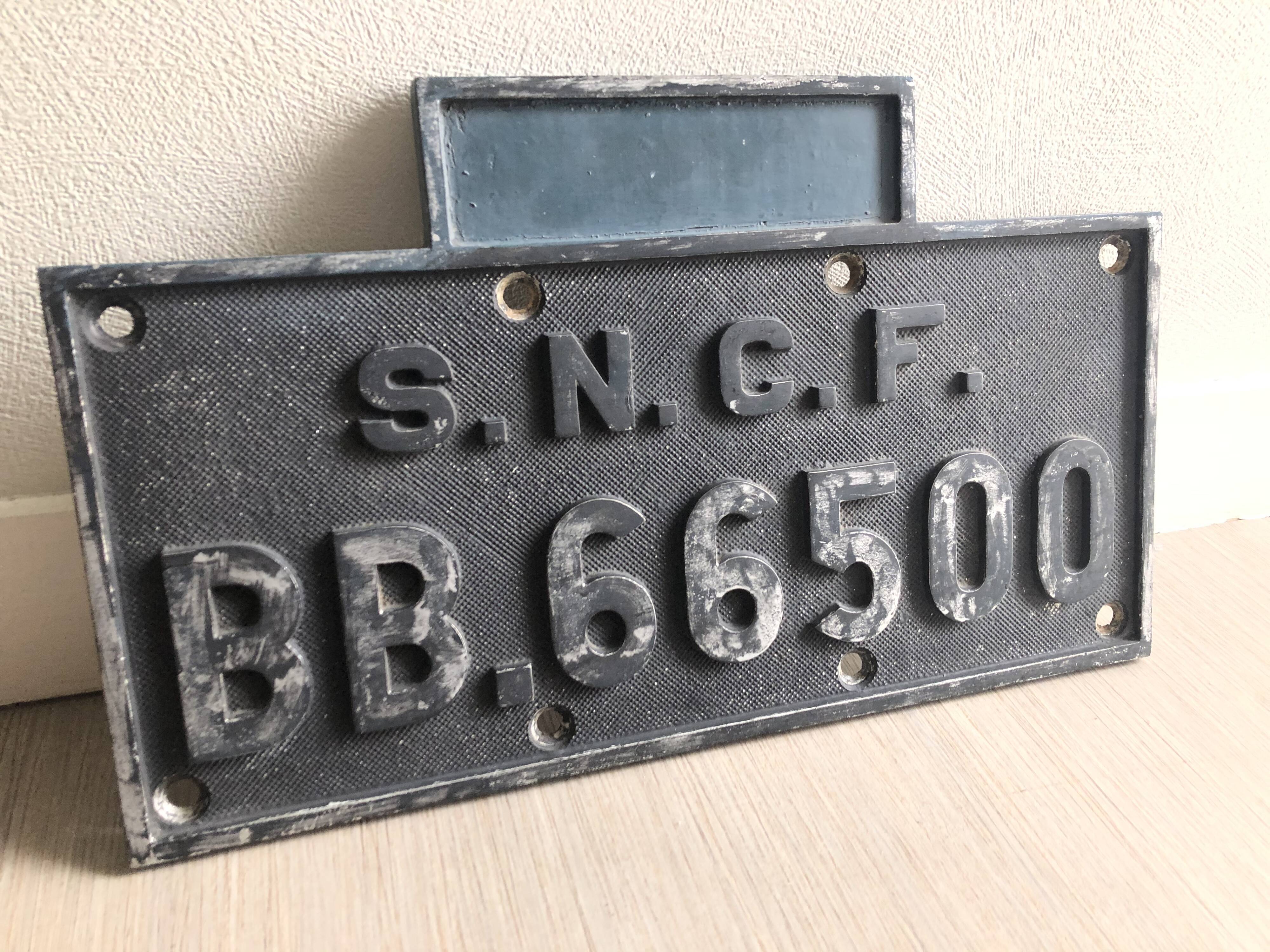 Former SNCF locomotive plate
