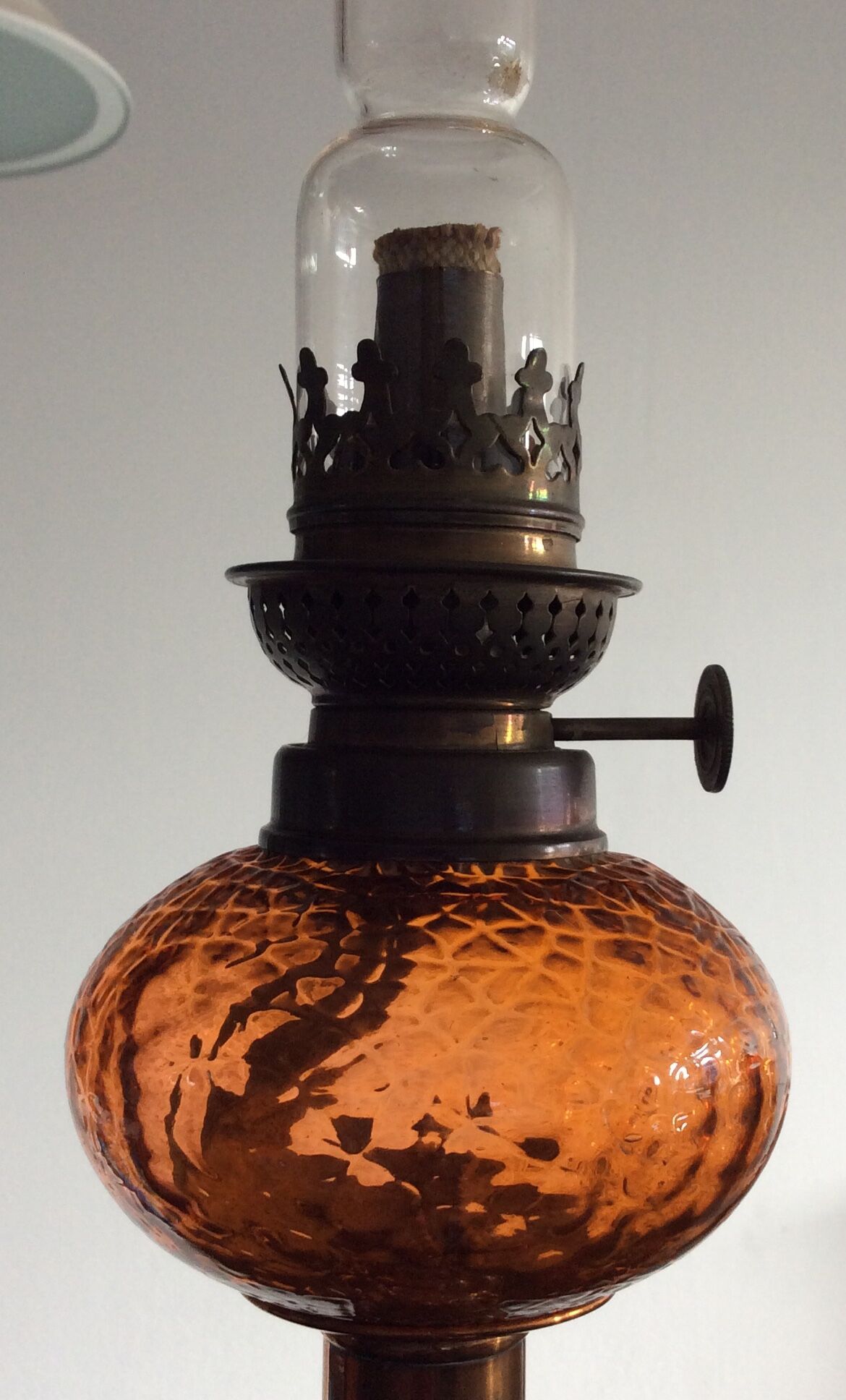 Kerosene lamp United France Paris in copper and glass