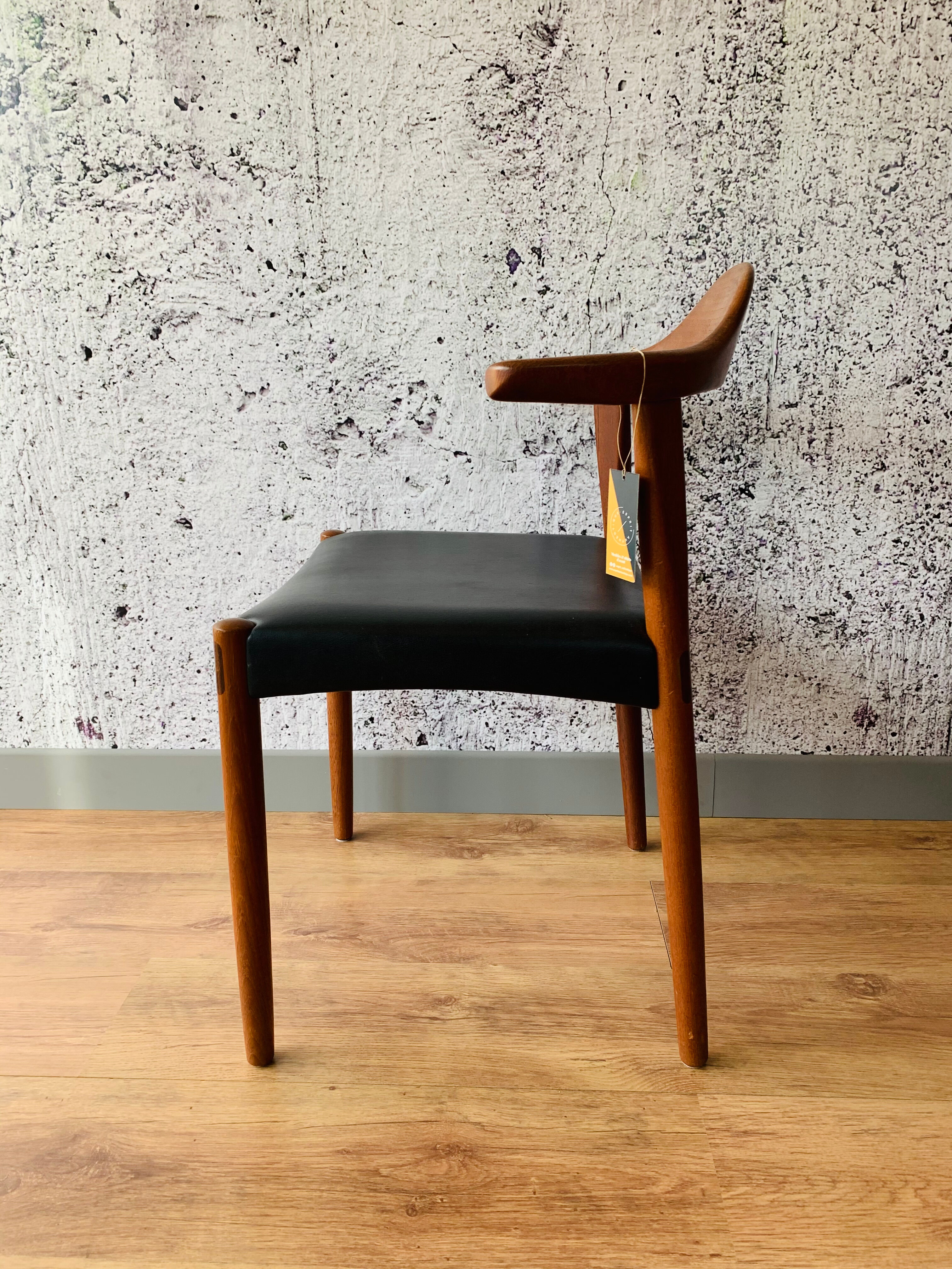 Lot of 4 wooden & skai chairs