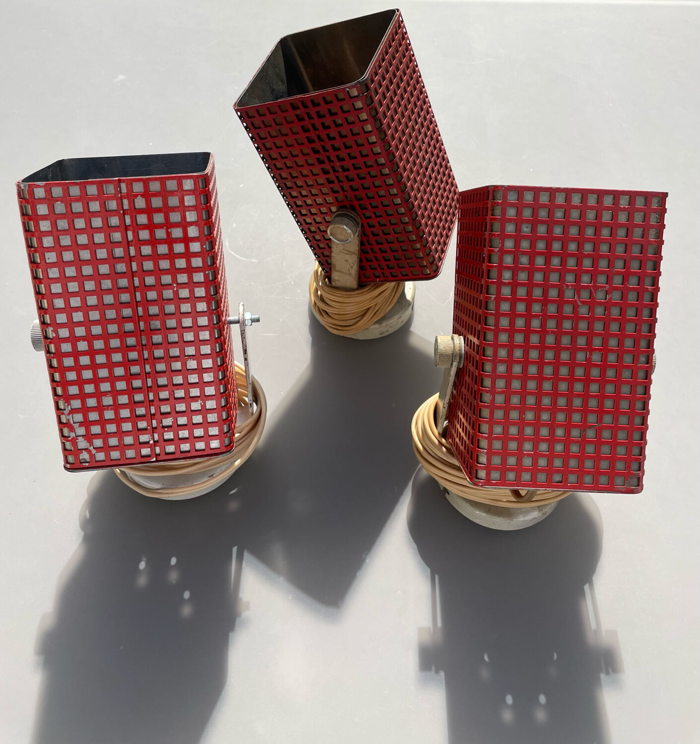 Set of 3 sconces 50s red metal