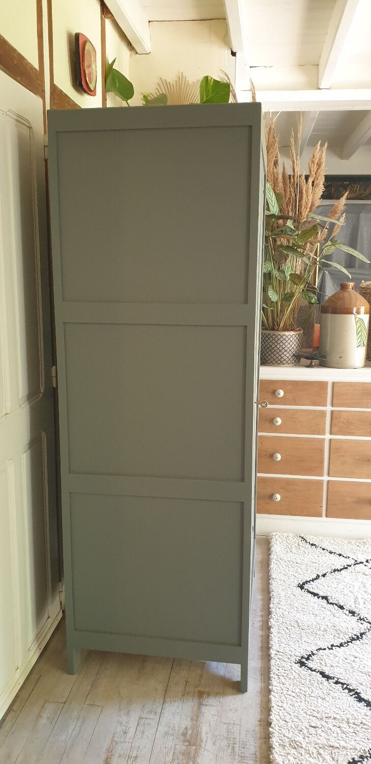 Wardrobe