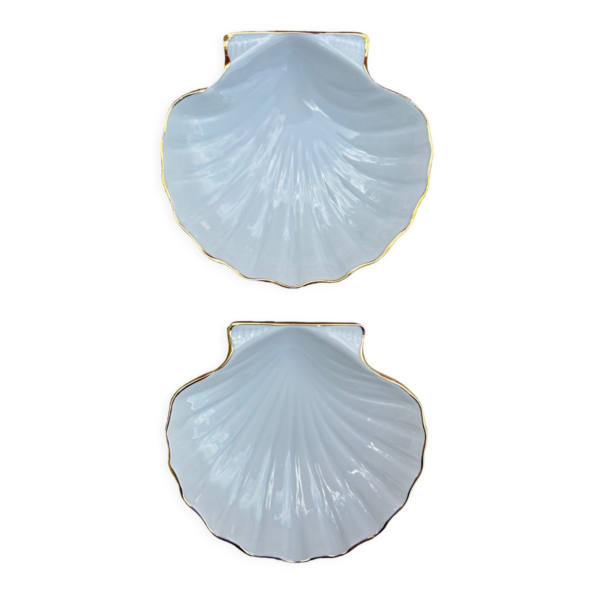 Lot 2 porcelain shells Hôtel de Crillon