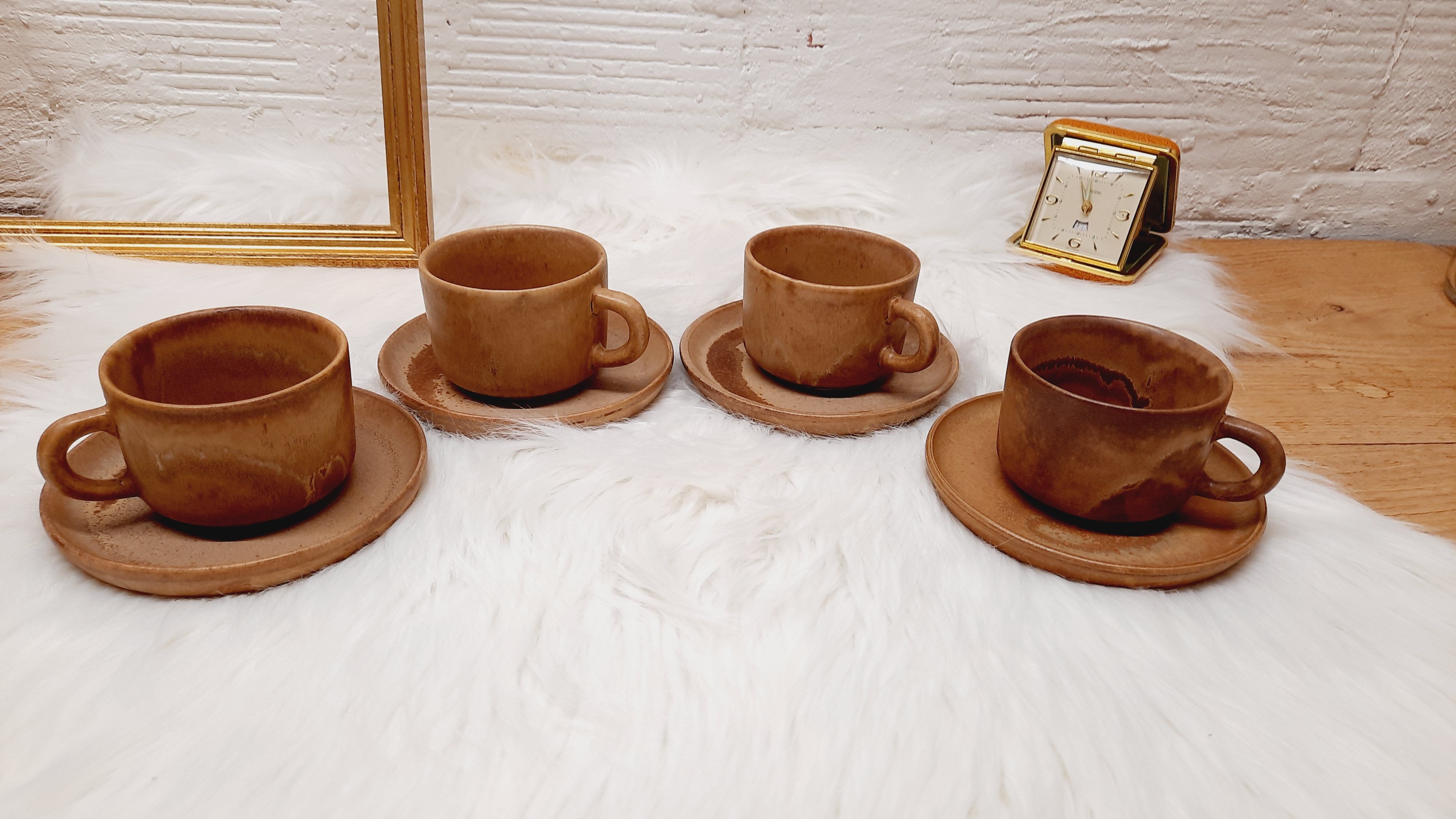 Lot 4 sandstone cups