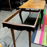 Antique English table. Solid oak.