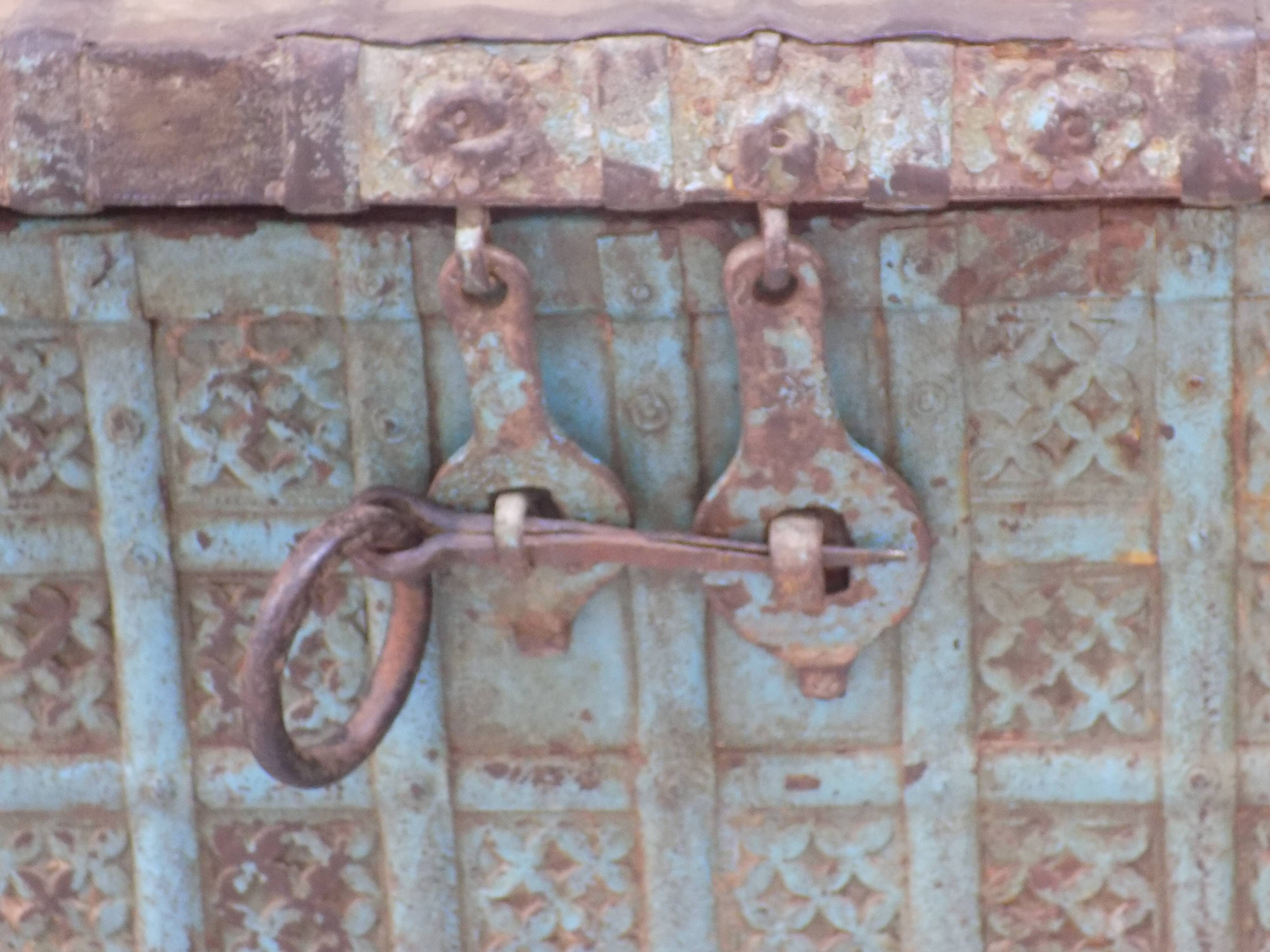 19th-century wooden wheel box