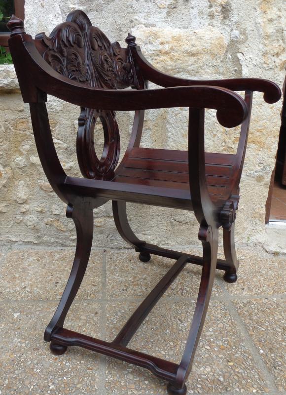 Dagobert armchair