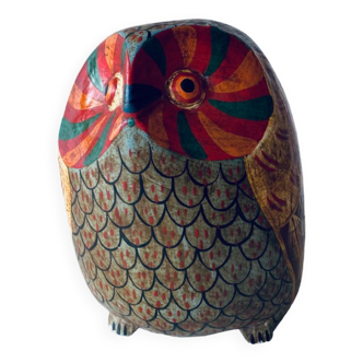 Large decorative wooden owl
