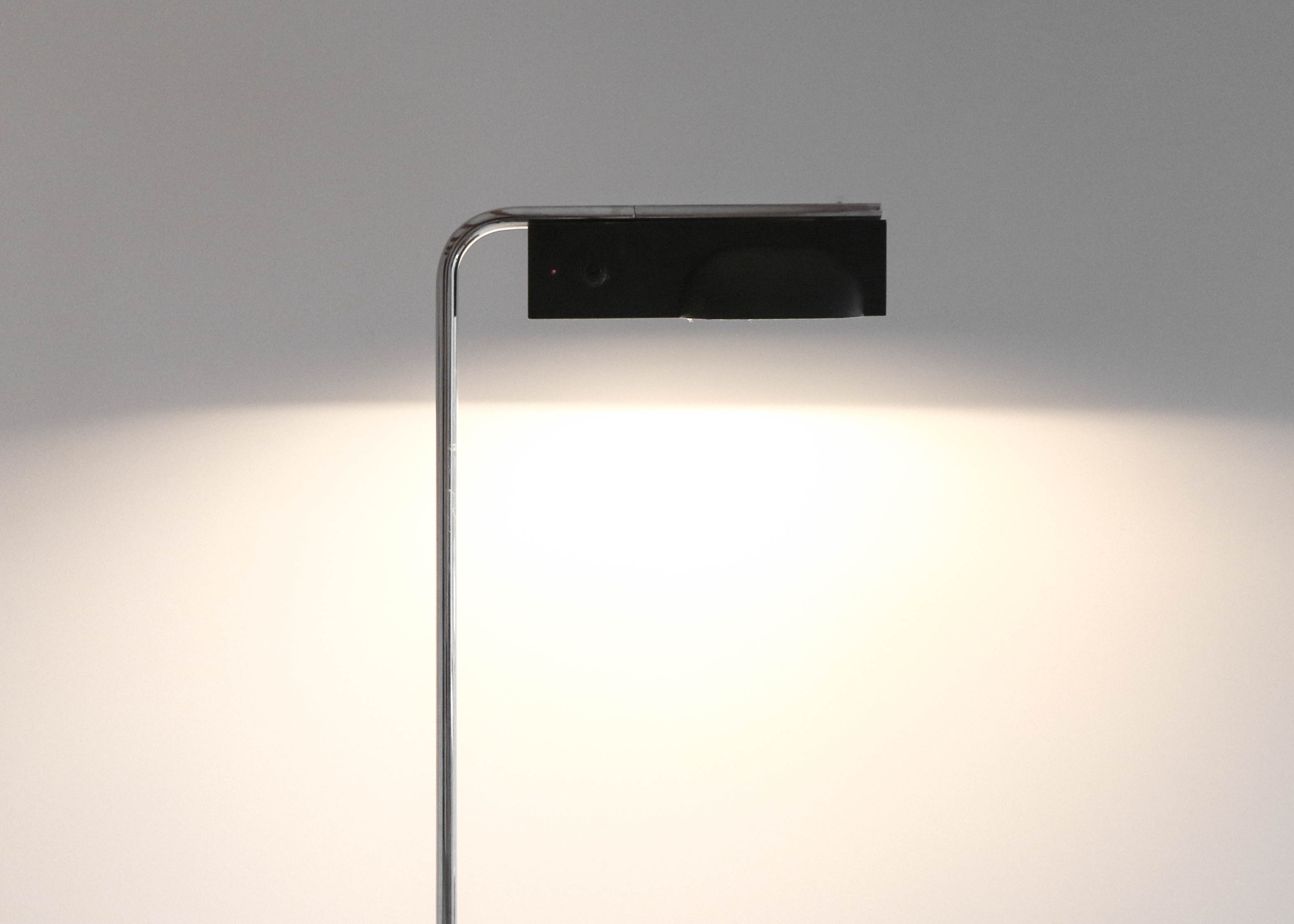 Ernesto Gismondi, Camera Terra lamppost, Artemide, 1980s