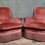 Paire de fauteuils crapauds en velours rose – époque Napoléon III
