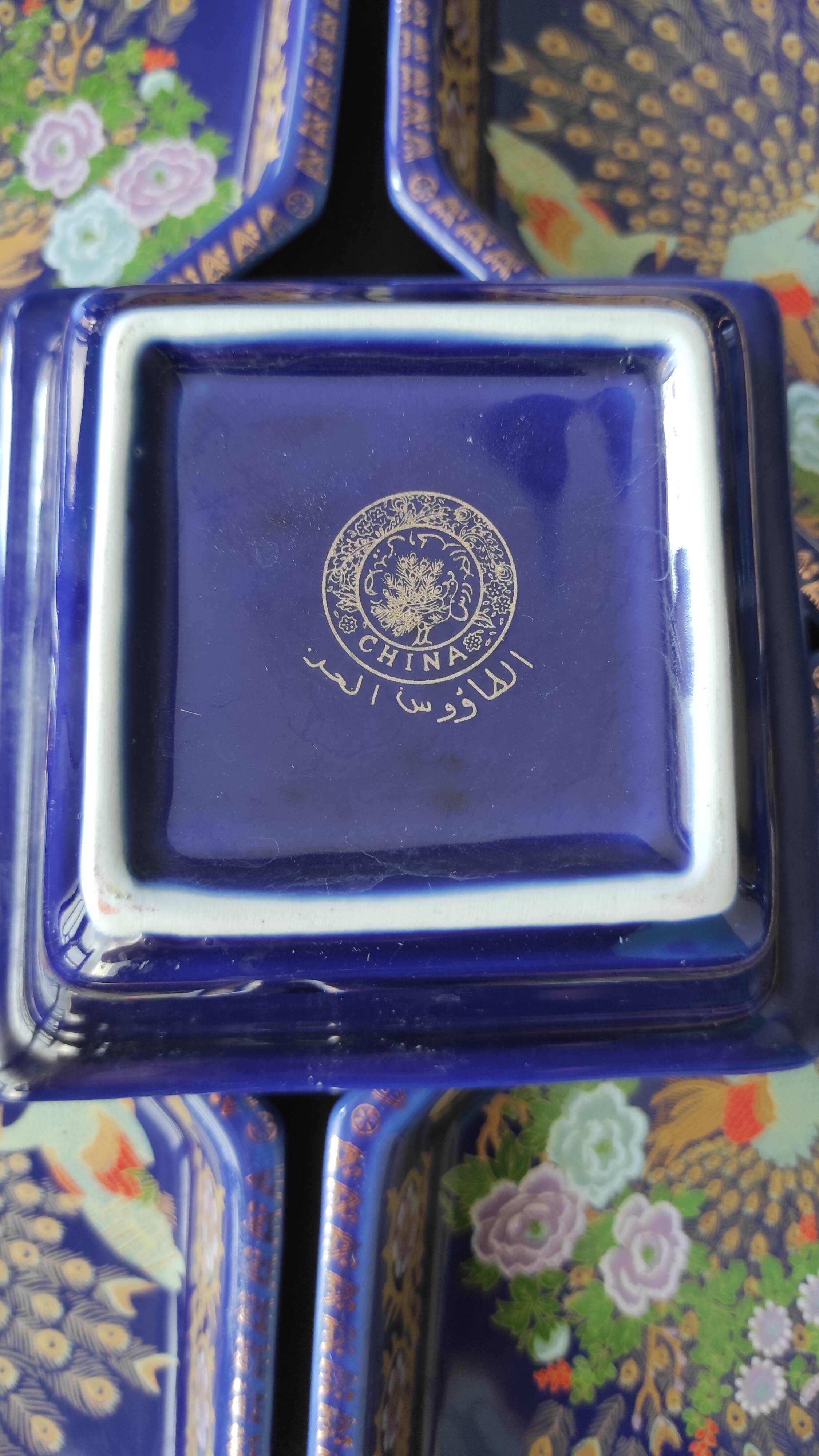Superb complete table service "Taous" in cobalt blue porcelain.