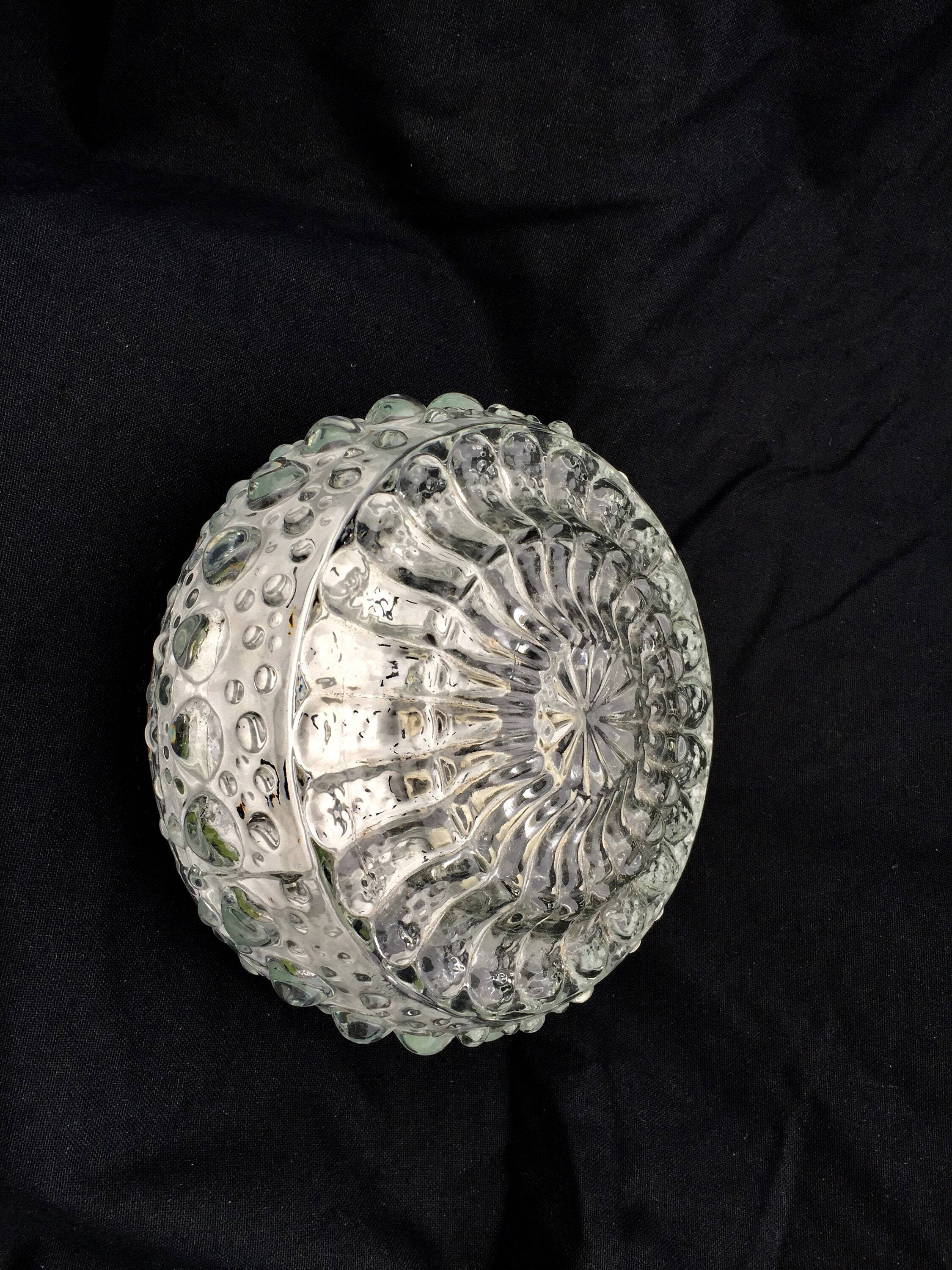 Round ceiling light or wall light in molded glass