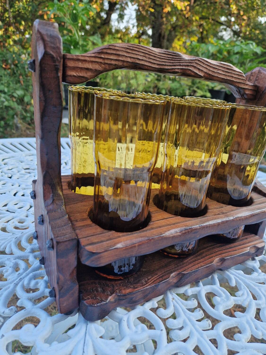 Service de 6 verres vintage ambrés avec porte-verres en bois