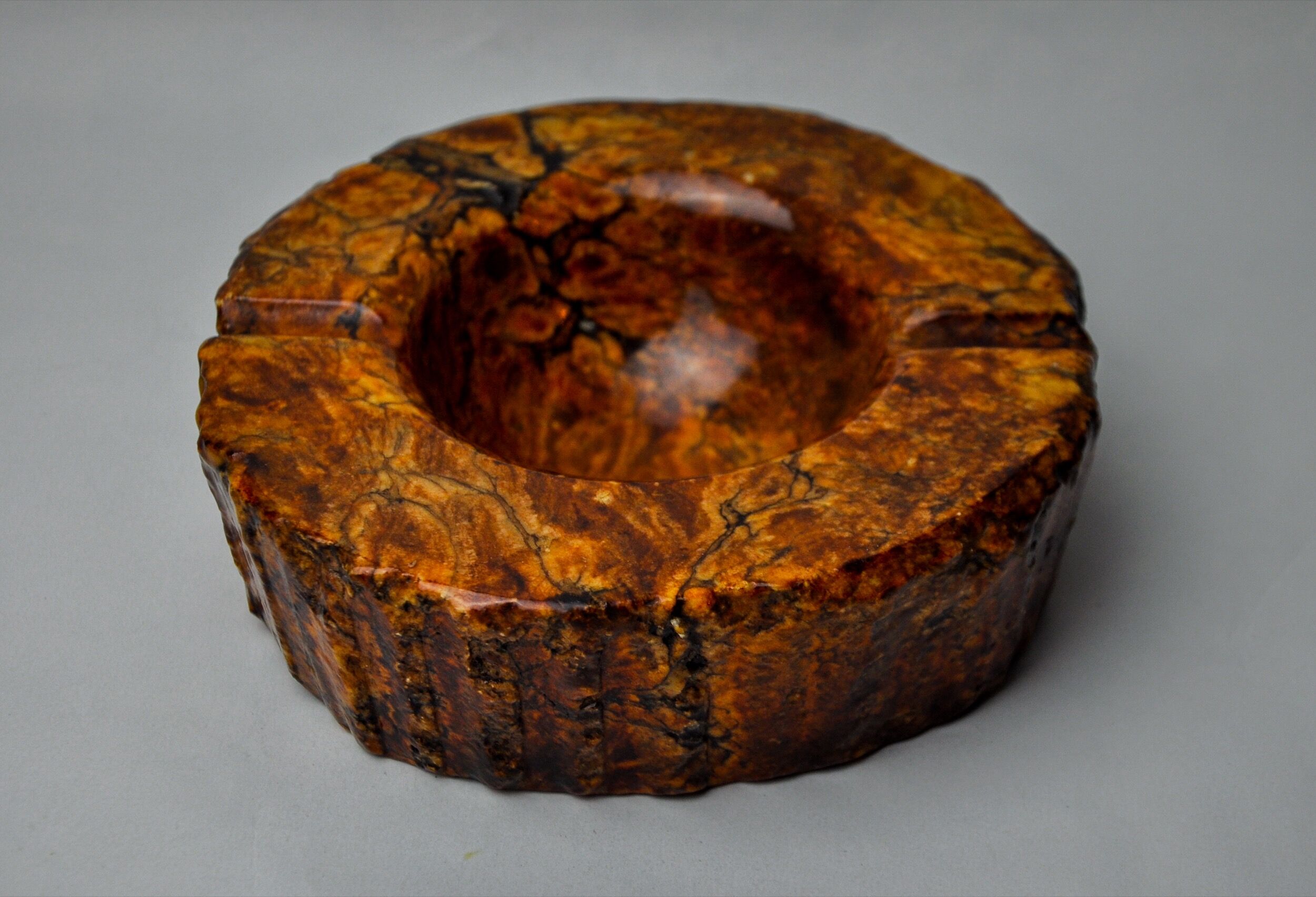 Cendrier en albâtre ocre par Romano Bianchi, Italie, 1970