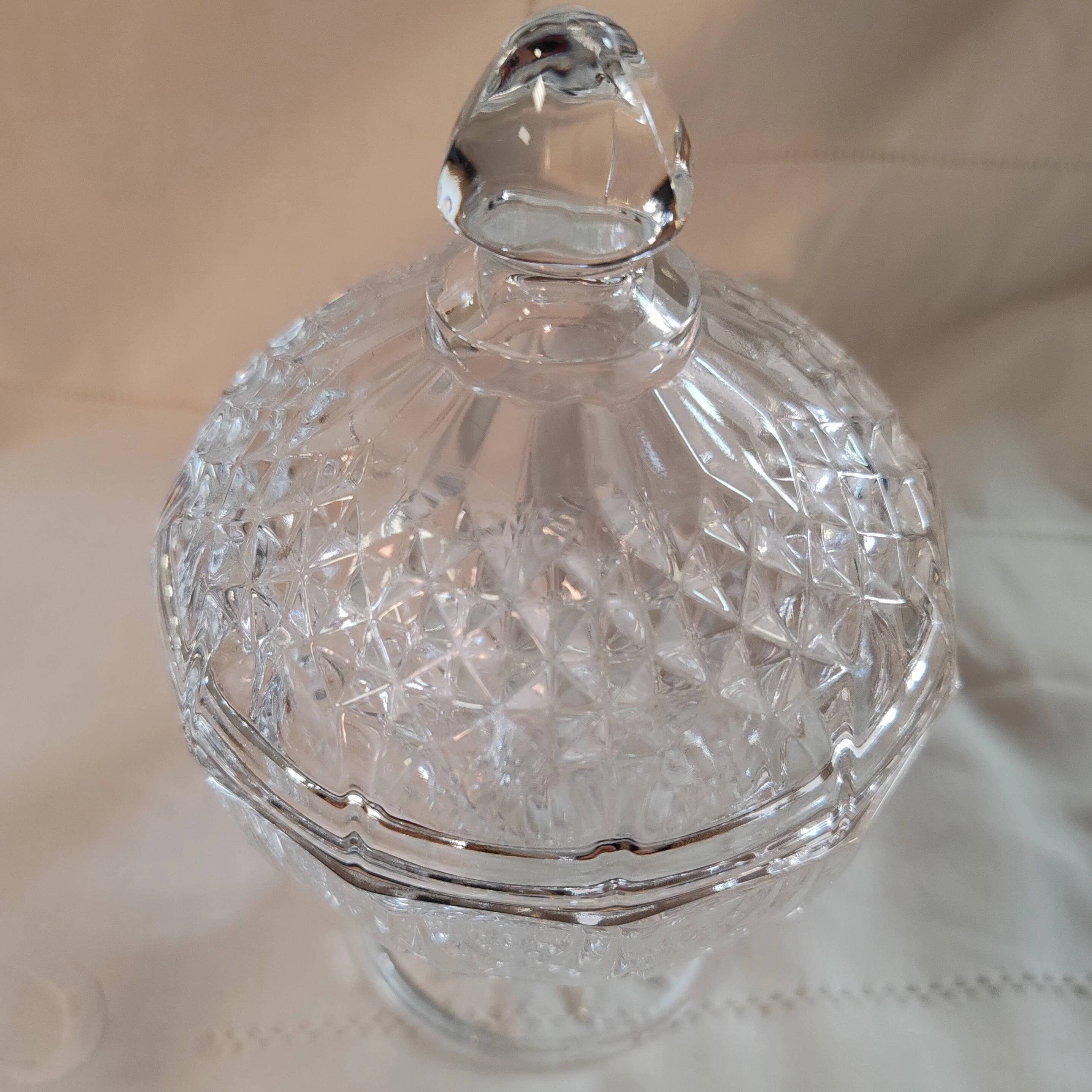 Crystal bonbonnière