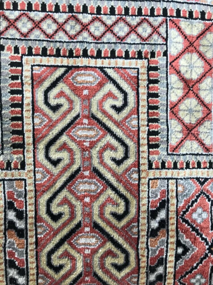 Turkish fine hereke silk handmade 61 x 90 cm