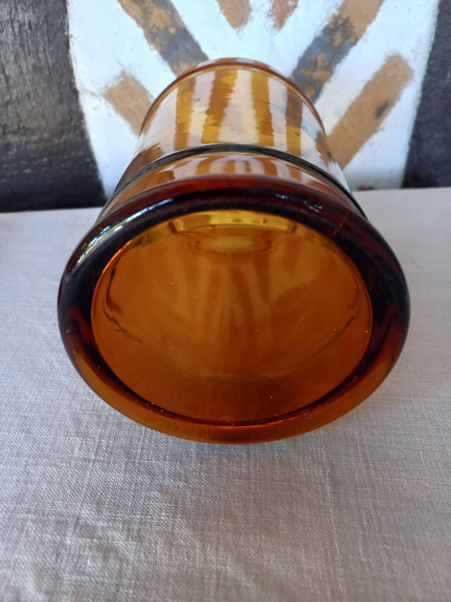 Amber glass jar