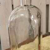 Bouteille en verre bulé