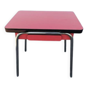 Table de cuisine en formica