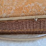 Old Wicker sewing box and scoubidou, vintage
