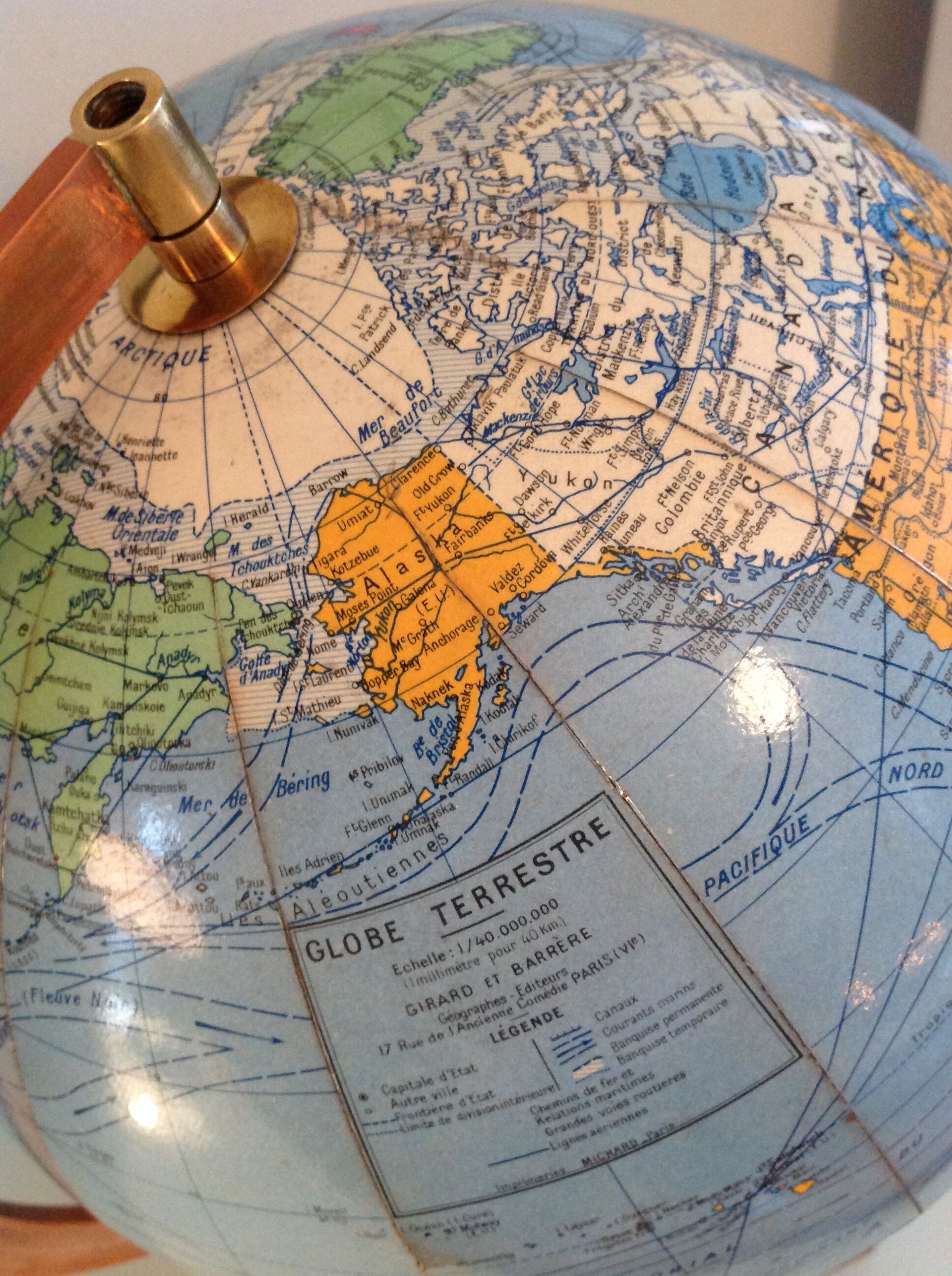 Globe in cardboard Girard and Barrere / vintage years 50-60