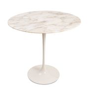 Oval "Tulip" side table by Eero Saarinen for Knoll International, circa 1950.