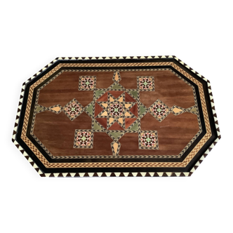 Plateau vintage in marquetry wood with orientalist decoration