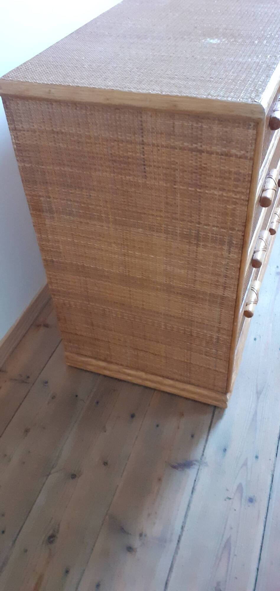 Vintage wicker and rattan 4-drawer chest of drawers