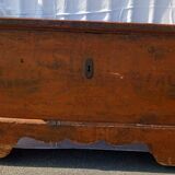 Alsatian chest