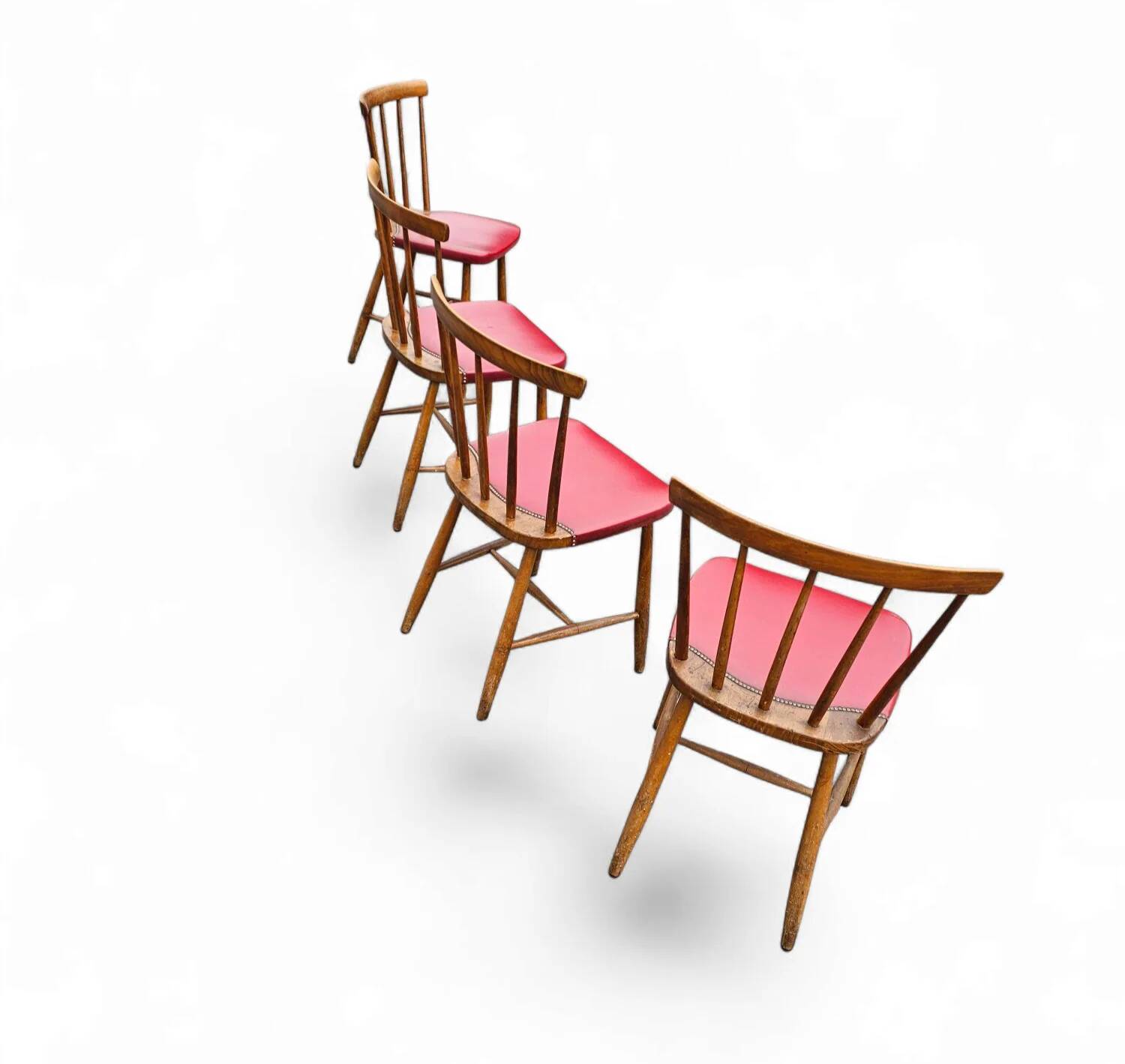 4 chaises à fuseaux des années 1960
