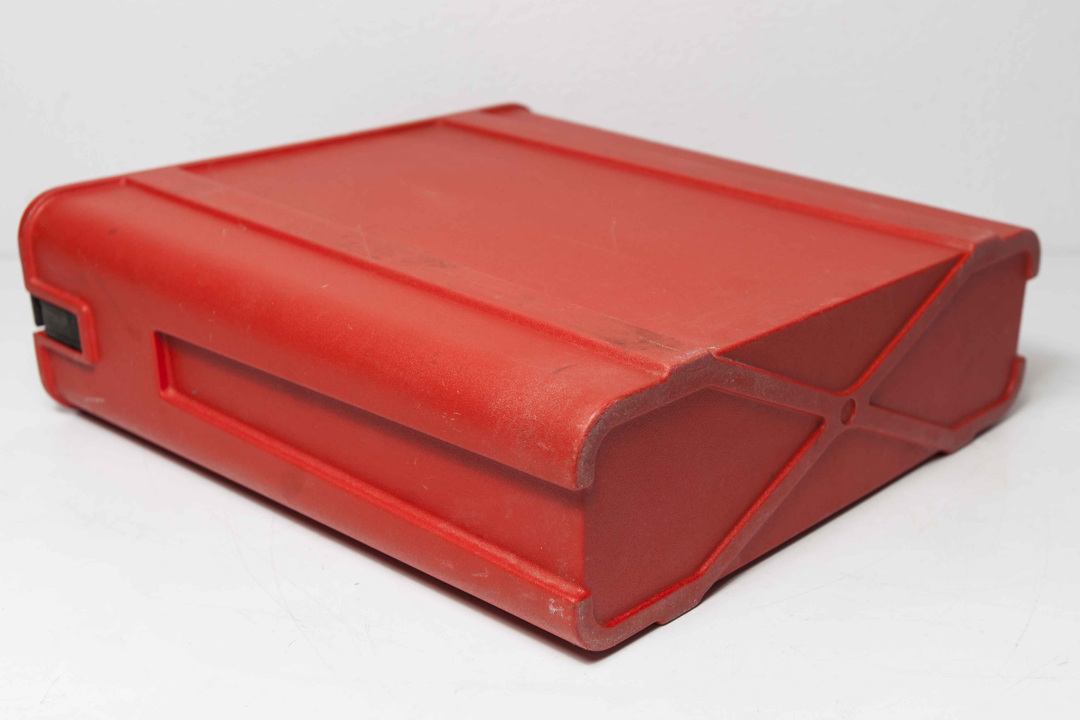 Typewriter Olivetti Valentine 1970