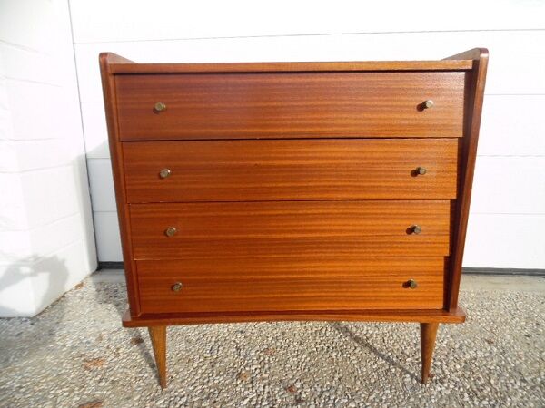 Vintage dresser