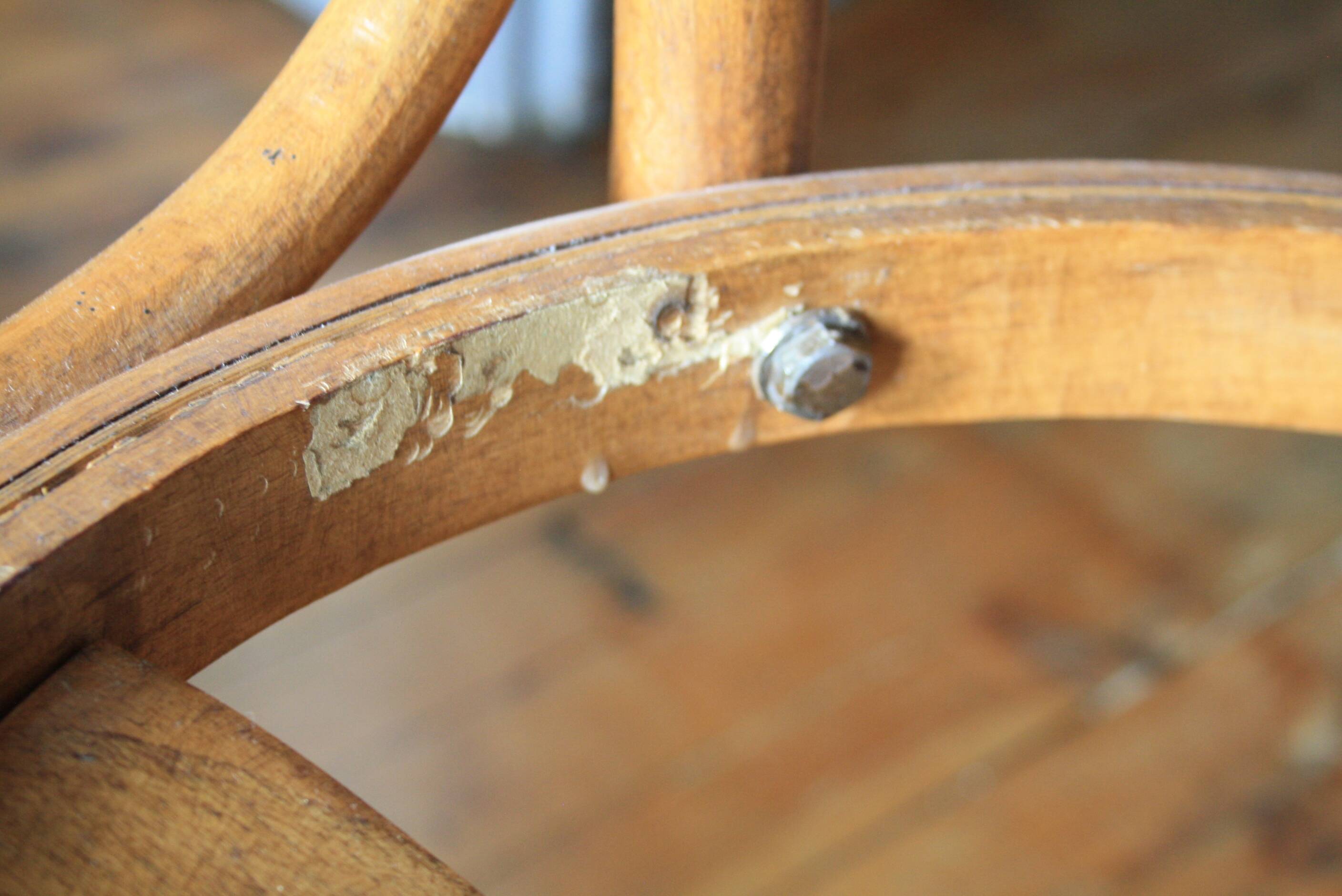 Fauteuil de bureau Americain pivotant en bois Thonet