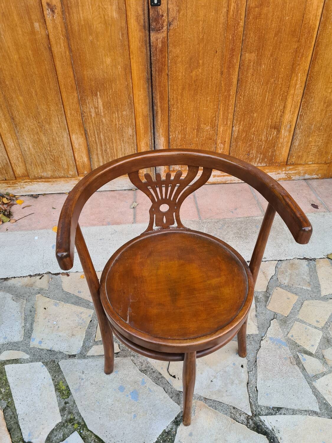 Wojciechow vintage bistro armchair