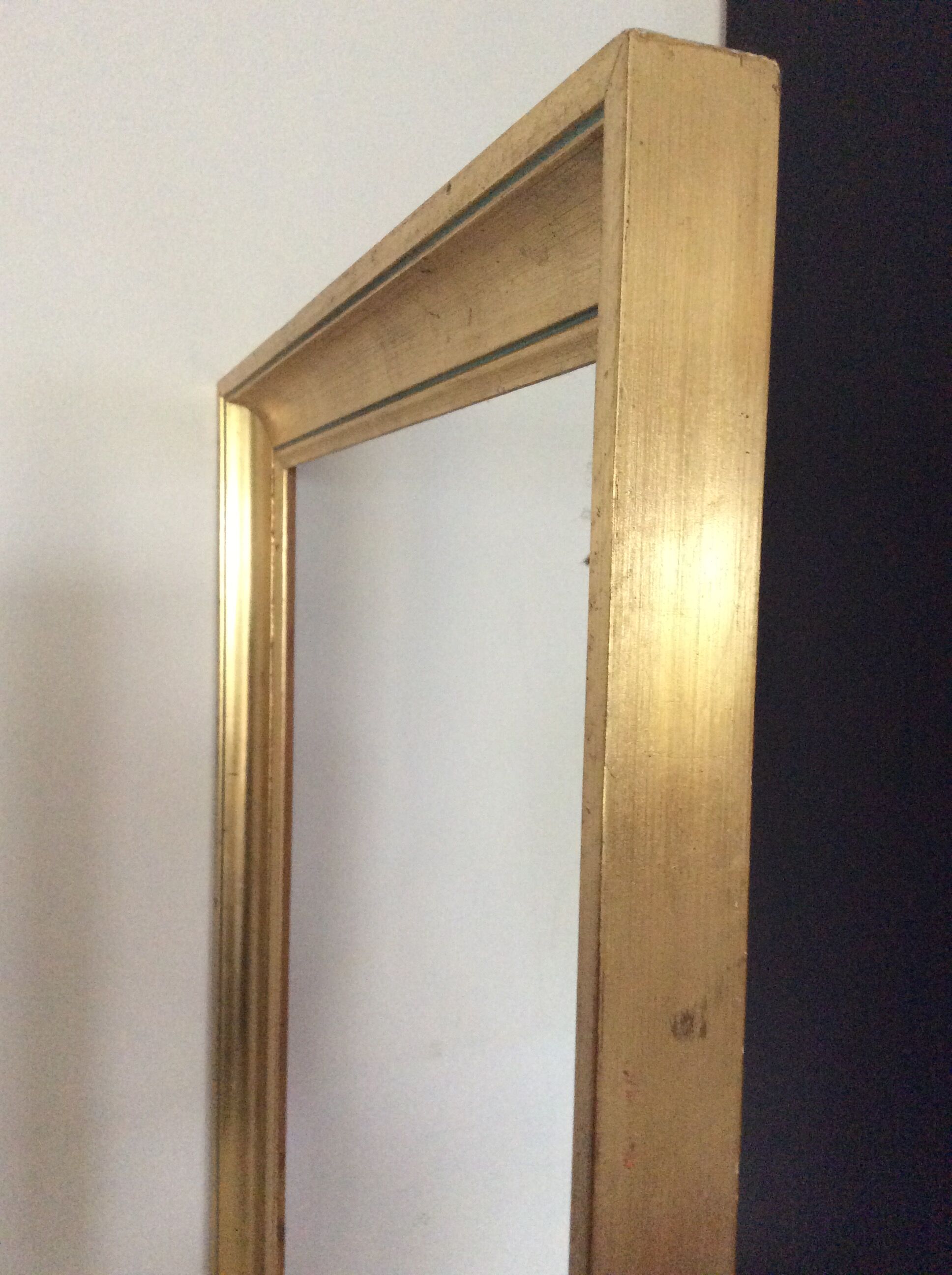 Gold-s length contemporary empty frame: 52x37 cm- total size: 60x45.5cm- Pr -3.5cm-