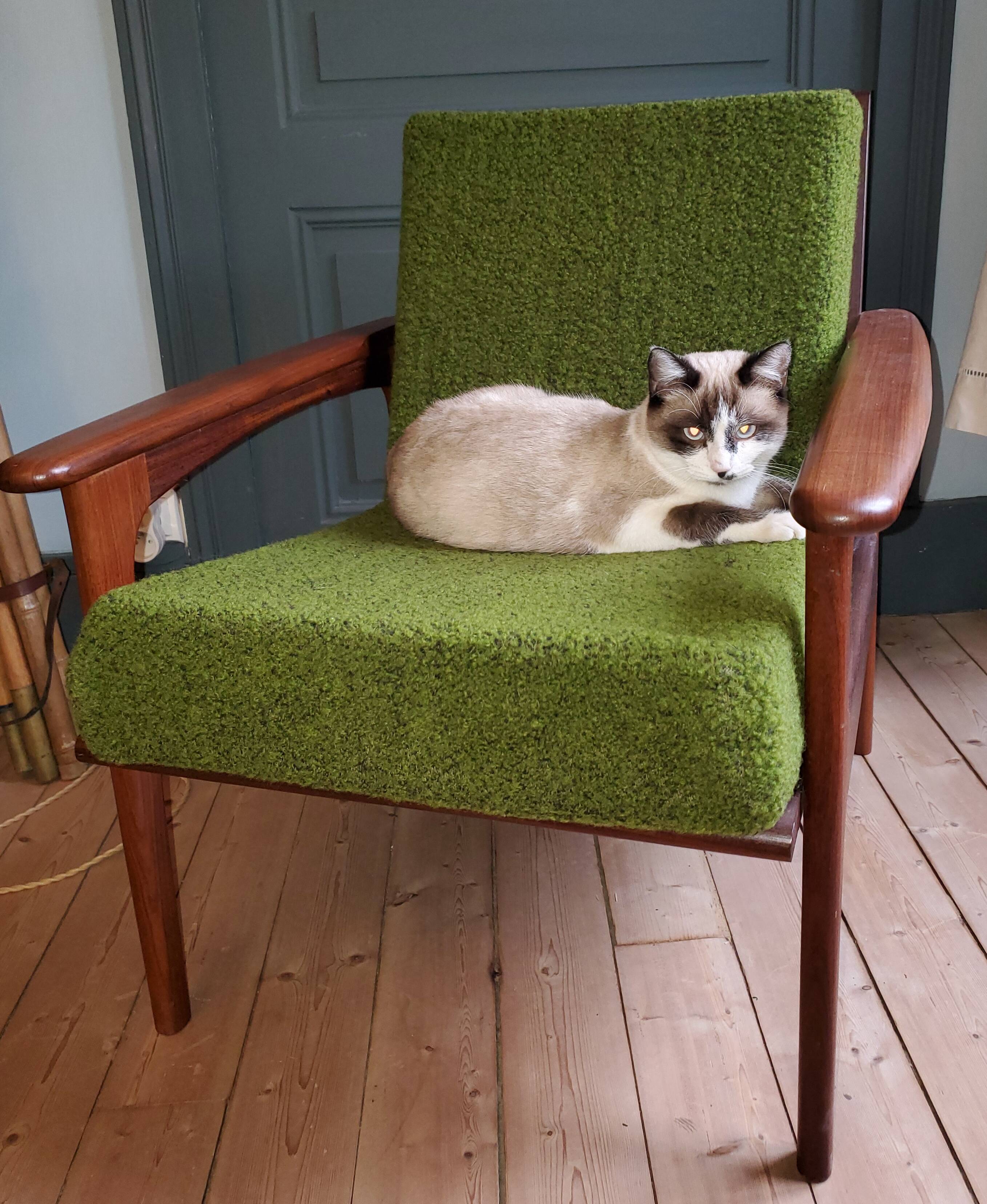 60's scandinavian teak chair