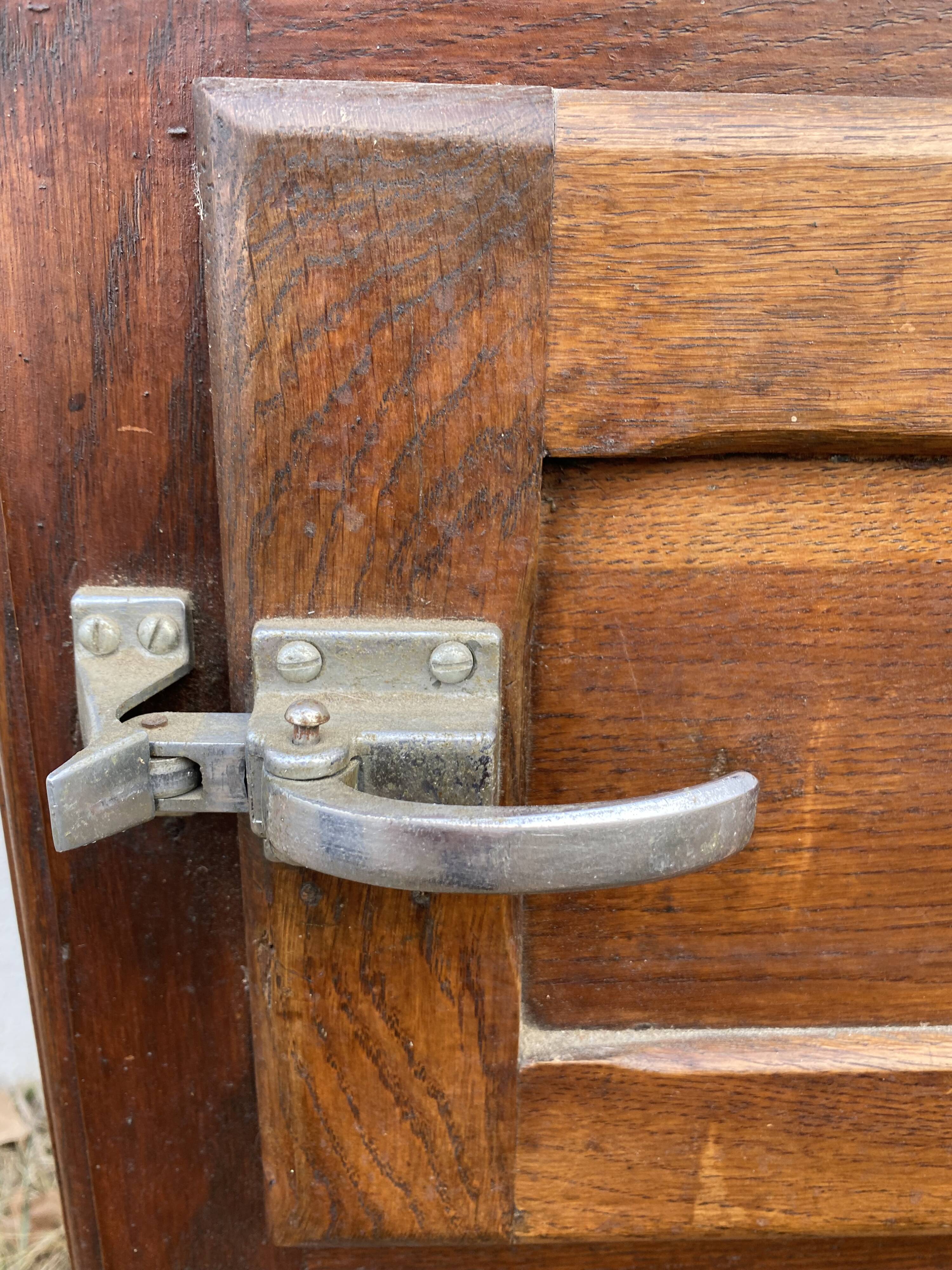 Cooler trade furniture