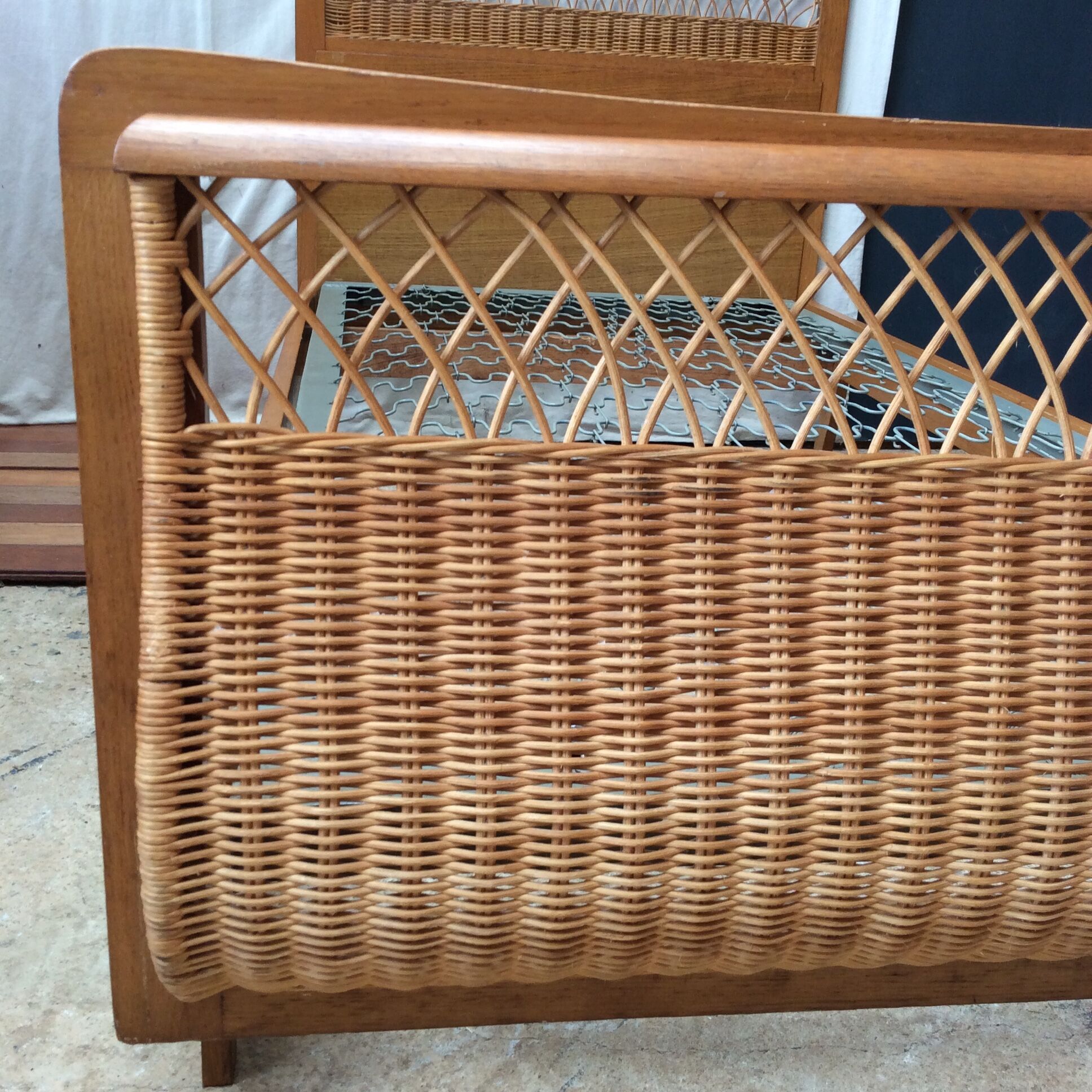 Bed in wood and rattan of the 50/60
