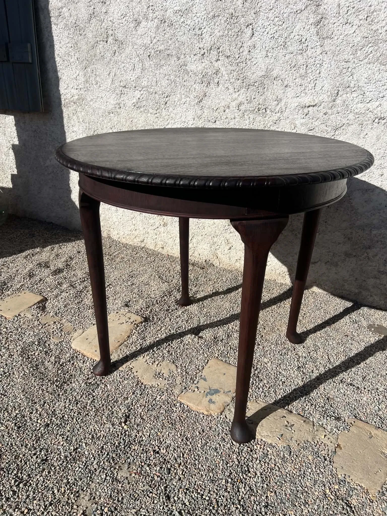 round table