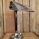 Desk lamp