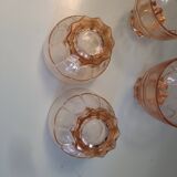 4 verres ambrés à base étoilée – France, années 40-50