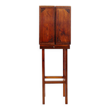 Contemporary wooden bar furniture