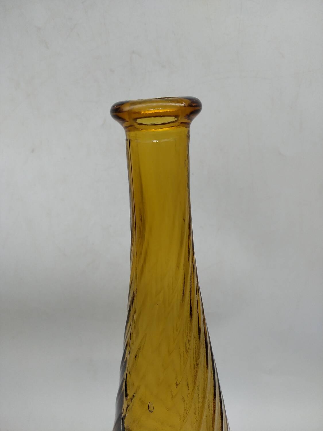 Empoli carafe. 50s. Amber.