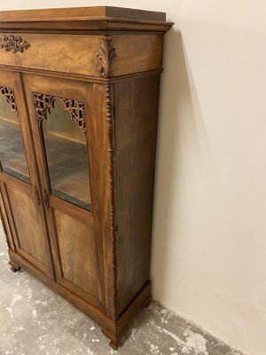 Bibliothèque antique, années 1880