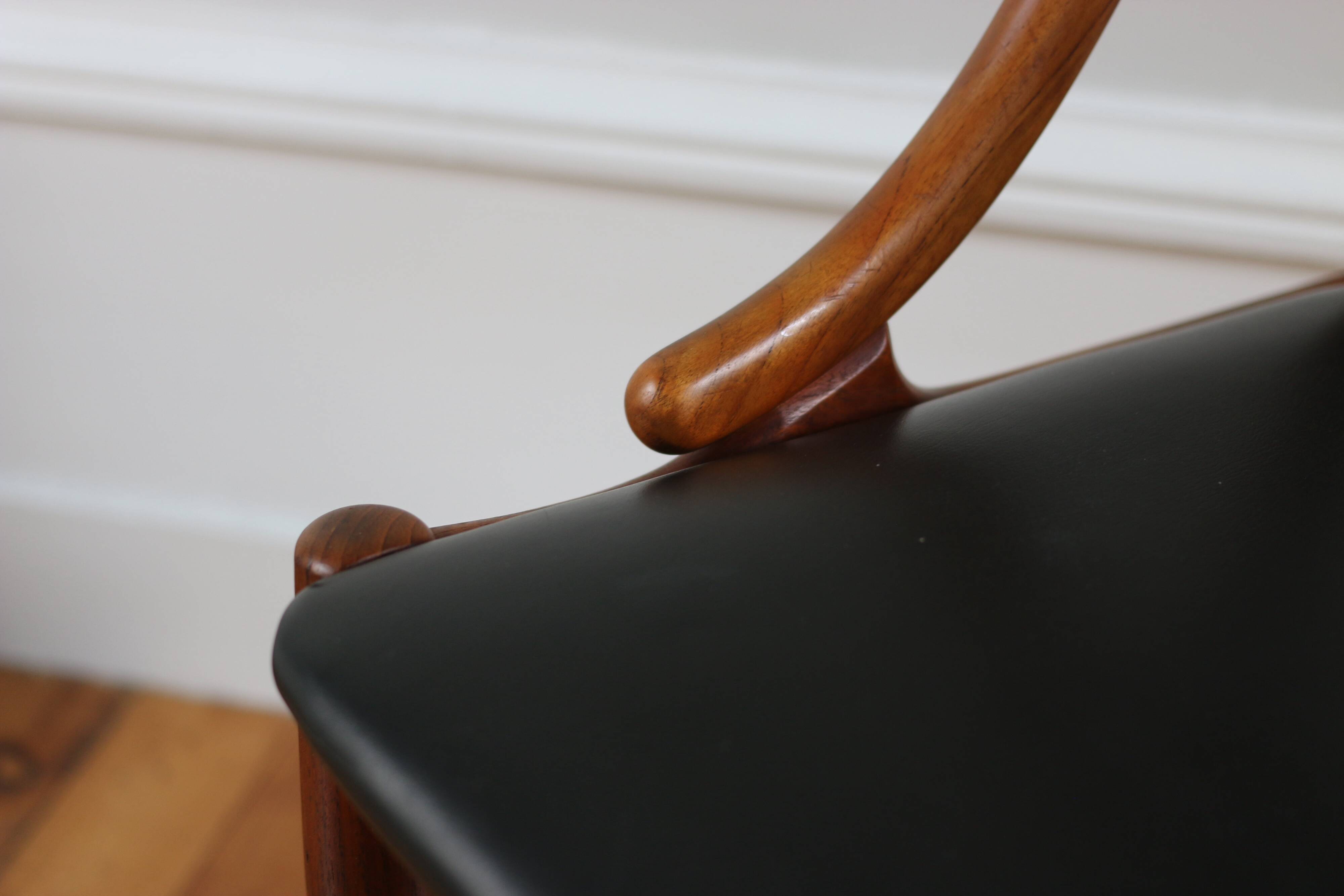 Vintage Scandinavian teak chair by Johannes Andersen, 1960